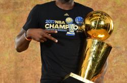 南宫28-包含詹姆斯赛事官方发布战术调整新规，加拿大队争议不断！的词条